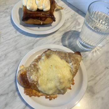 Le Croissant - Bakeries Near Me - Winnipeg, Manitoba Le Croissant - Bakeries Near Me - Winnipeg, Manitoba