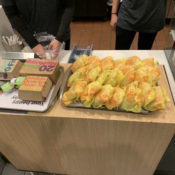 McDonald's - Cheeseburger fever - Fast Food Near Me - Makawao, Hawaii