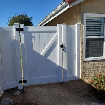 JonErica's Fencing - Fences & Gates Near Me