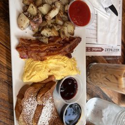 French toast club French toast club
