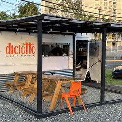 Diciotto Pizzeria Puertorriquena