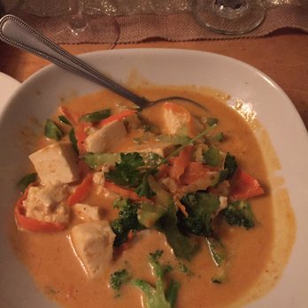 Pusadee's Garden - Red curry - Thai Near Me - Pittsburgh, Pennsylvania