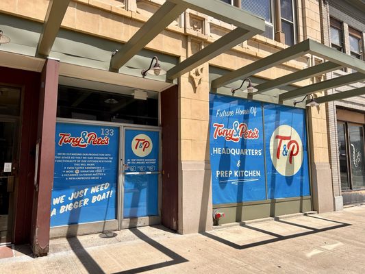 Tony & Pete’s by null