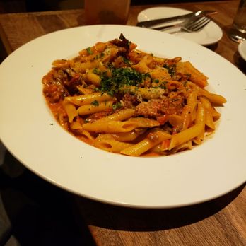 Catelli's - New American Near Me - Geyserville, California