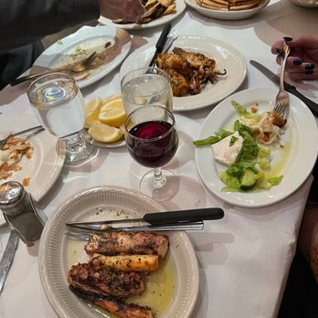 Bahari Estiatorio - Greek Near Me - Astoria, New York