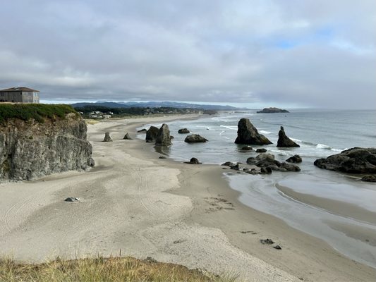 Face Rock State Scenic Viewpoint by null