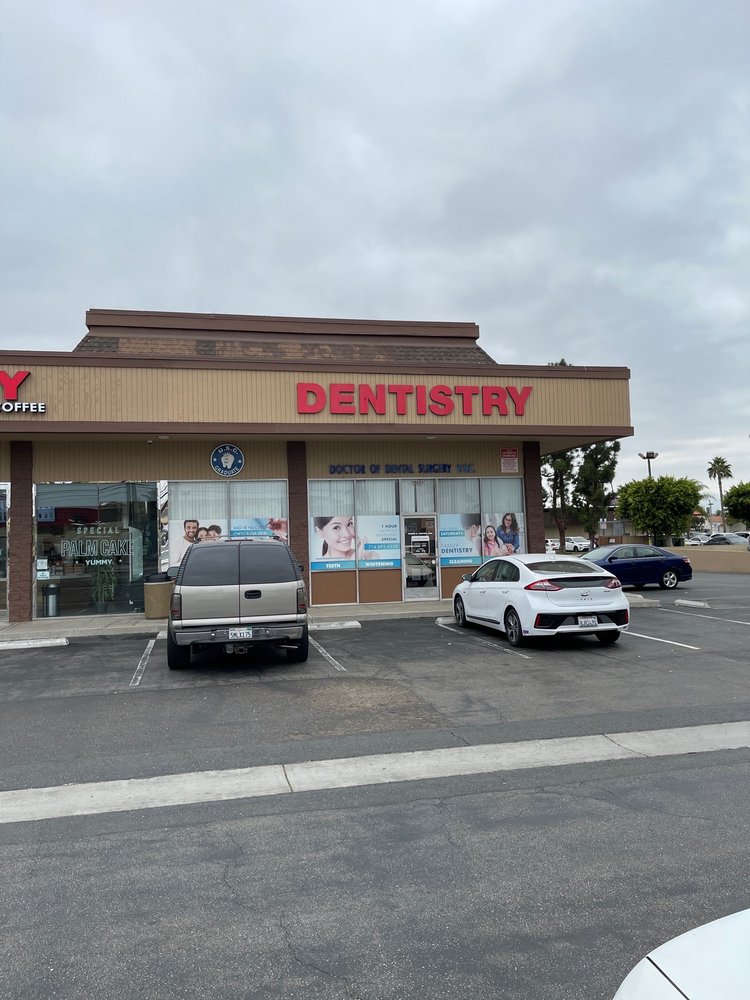 ROBERT DENTAL CLINIC Updated September 2024 14035 Goldenwest St