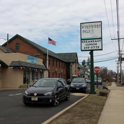 Windward Deli