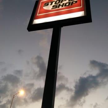 7-Eleven - The Big Sign - Convenience Stores Near Me - Miami, Florida