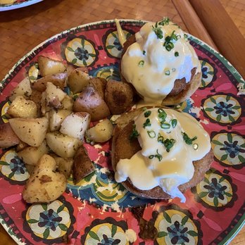Countryside Cafe - Crab cake benedict - Breakfast & Brunch Near Me - Waianae, Hawaii Countryside Cafe - Crab cake benedict - Breakfast & Brunch Near Me - Waianae, Hawaii