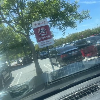 Target - Thank GOD For Curbside! - Department Stores Near Me - Brandywine, Maryland