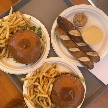 The Backyard - Smash burgers & pretzel sticks - Beer Gardens Near Me - Paso Robles, California The Backyard - Smash burgers & pretzel sticks - Beer Gardens Near Me - Paso Robles, California