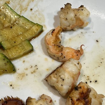 Benihana - Supposedly jumbo shrimp. Really same size as the complimentary shrimp that comes with the dinner. - Sushi Bars Near Me - Houston, Texas Benihana - Supposedly jumbo shrimp. Really same size as the complimentary shrimp that comes with the dinner. - Sushi Bars Near Me - Houston, Texas