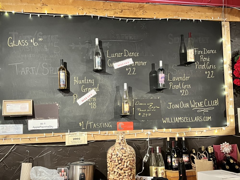 Williams Cellars Logo