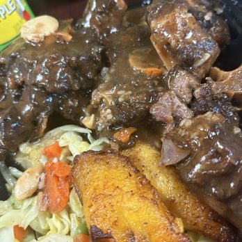 Jamaica's Island Style Restaurant - Oxtails - Caribbean Near Me - Lancaster, California