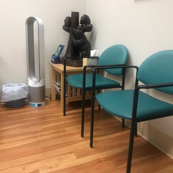Kuakini Medical Center - Nice Dyson fan in the left corner! I need one like that. - Hospitals Near Me - Honolulu, Hawaii