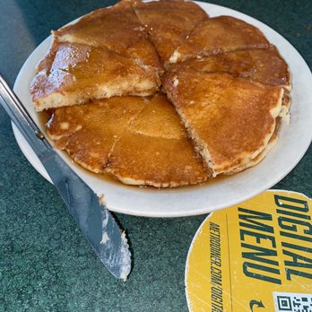 Metro Diner - We rate whole restaurants on pancakes. Hubby calls these top notch. - American Near Me - Raleigh, North Carolina Metro Diner - We rate whole restaurants on pancakes. Hubby calls these top notch. - American Near Me - Raleigh, North Carolina