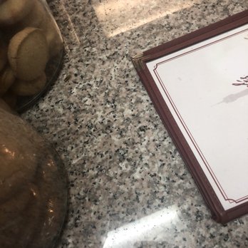 Le Paradis - Roaches! So disgusting!! - Vietnamese Near Me - Hayward, California Le Paradis - Roaches! So disgusting!! - Vietnamese Near Me - Hayward, California