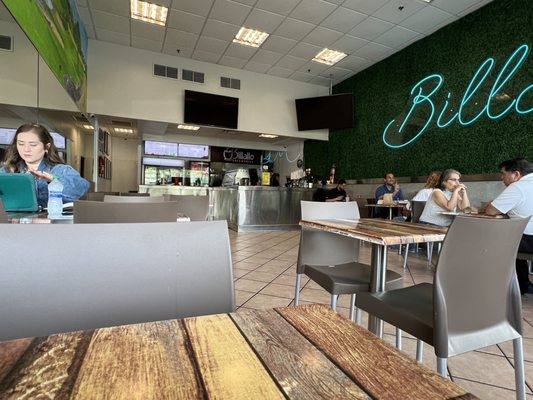 BILLALLO - Updated June 2026 - 10 Photos - Avenida Juan Carlos de ...