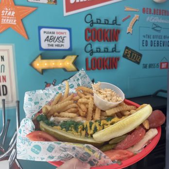 Ed Debevic's - Breakfast & Brunch Near Me - Chicago, Illinois