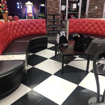 Del Mar Lanes - Comfy lane seating - Bowling Near Me - Houston, Texas