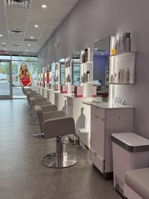 Blo Blow Dry Bar
