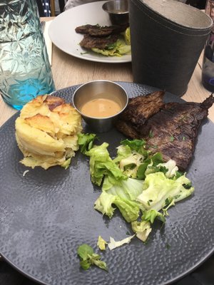 Le Saint Regis by null