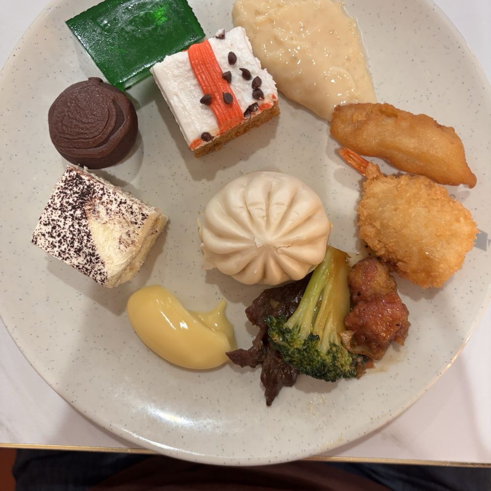 Golden Corral Buffet & Grill - Dessert - Buffets Near Me - Springfield, Illinois Golden Corral Buffet & Grill - Dessert - Buffets Near Me - Springfield, Illinois