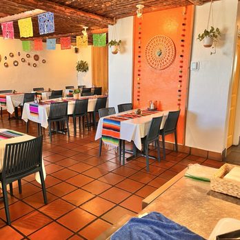 Buendia Breakfast & Lunch Cafe - Inside - Breakfast & Brunch Near Me - Tucson, Arizona Buendia Breakfast & Lunch Cafe - Inside - Breakfast & Brunch Near Me - Tucson, Arizona