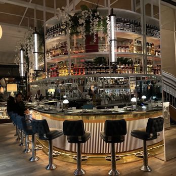 Del Mar - The bar - Spanish Near Me - Washington, DC, District of Columbia