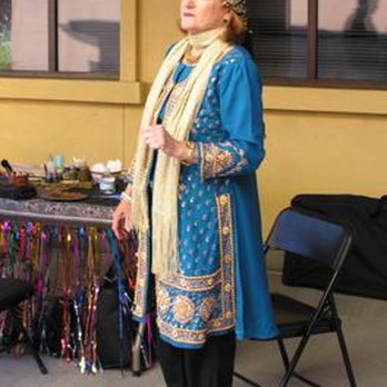 Mystical Entertainment South - Getting ready to do henna in menlo par - Mystics Near Me Mystical Entertainment South - Getting ready to do henna in menlo par - Mystics Near Me