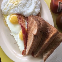 Cracker Jacks Cafe