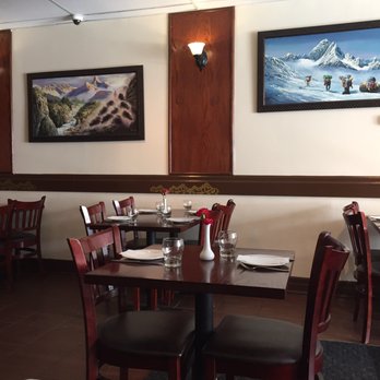 Mt Everest Restaurant - Restaurant interior - Himalayan/Nepalese Near Me - Toronto, Ontario Mt Everest Restaurant - Restaurant interior - Himalayan/Nepalese Near Me - Toronto, Ontario