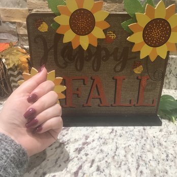 Grand Nails Bar - Nail Salons Near Me - Richmond, Texas