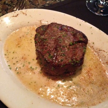 Ruth's Chris Steak House - Steakhouses Near Me - Memphis, Tennessee