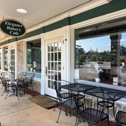 Elegance Cafe - Welcome to our Cafe!
