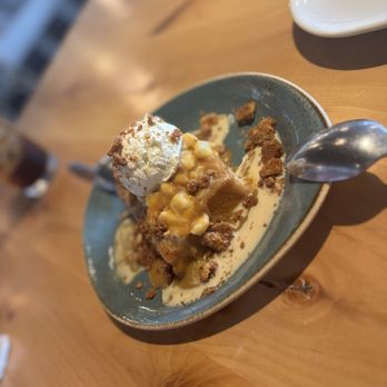 Kitchen Social - Banana cake - New American Near Me - Dublin, Ohio