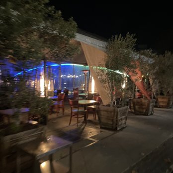 Cucina Paradiso - Patio Area - Italian Near Me - Petaluma, California Cucina Paradiso - Patio Area - Italian Near Me - Petaluma, California