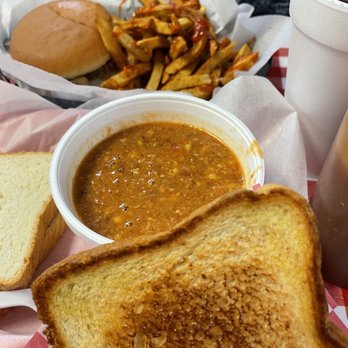 Moore's Whistling Pig Cafe - Brunswick stew - Barbeque Near Me - Pine Mountain, Georgia Moore's Whistling Pig Cafe - Brunswick stew - Barbeque Near Me - Pine Mountain, Georgia