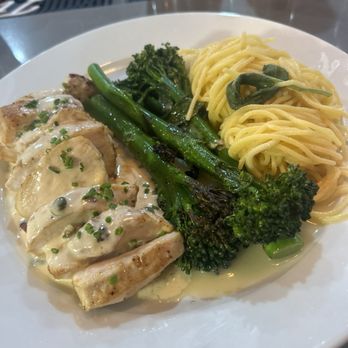 Nonno Pizza Cucina & Bar - Italian Near Me - Barnstable, Massachusetts