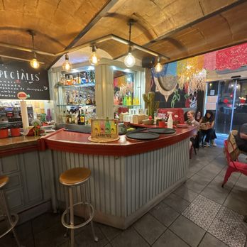 Taquerías Tamarindo - Vacationing abroad ... tired of tapas... found this gem. We're from Souther California USA. We're glad we stopped by. Great food! - Mexican Near Me - Barcelona, B Taquerías Tamarindo - Vacationing abroad ... tired of tapas... found this gem. We're from Souther California USA. We're glad we stopped by. Great food! - Mexican Near Me - Barcelona, B