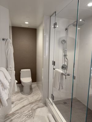 Four Seasons Hotel San Francisco at Embarcadero by null