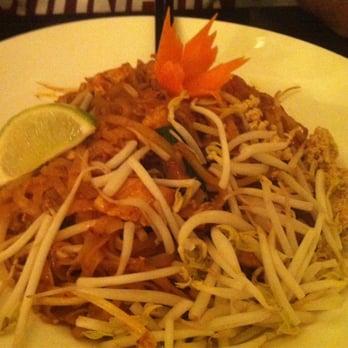 Thai Bloom - Chicken pad thai - Thai Near Me - Beaverton, Oregon Thai Bloom - Chicken pad thai - Thai Near Me - Beaverton, Oregon