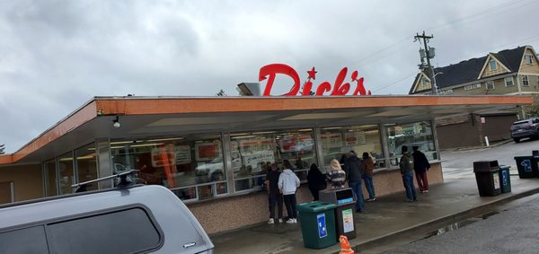Dick's Drive-In by null