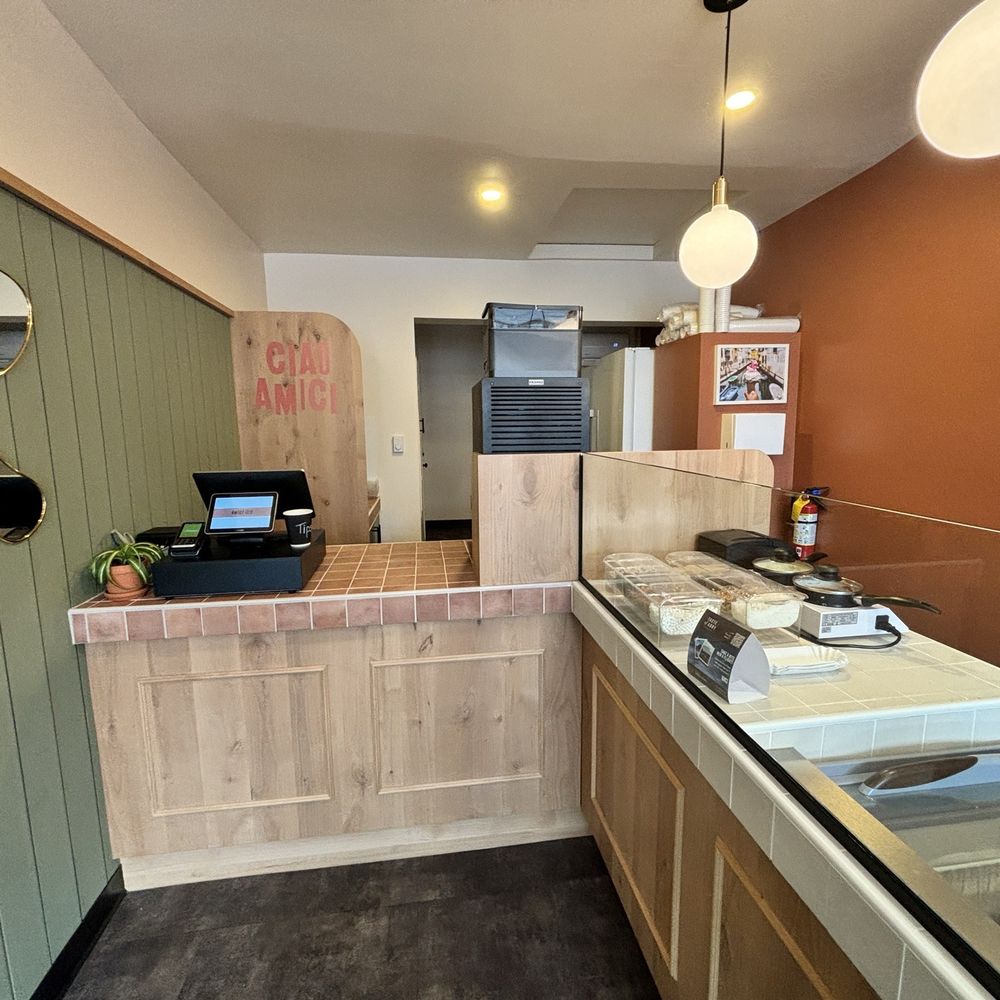 Amici Italian Wine Bar - Ice Cream & Frozen Yogurt Near Me - Abbotsford, British Columbia Amici Italian Wine Bar - Ice Cream & Frozen Yogurt Near Me - Abbotsford, British Columbia
