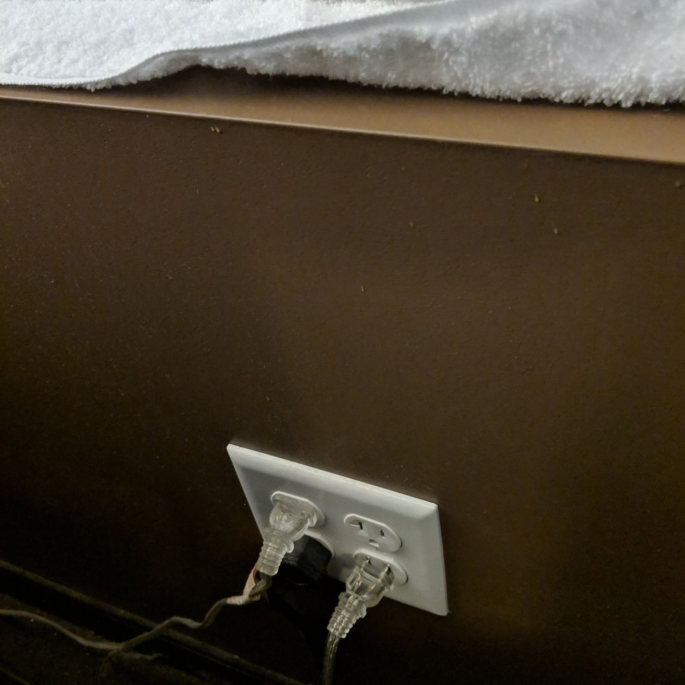Hilton Parsippany - I put bath towels to keep the water from going into the electric sockets! - Hotels Near Me - Parsippany, New Jersey