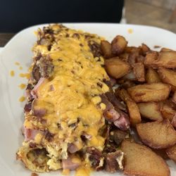 Southern Table - Meat lovers omelette
