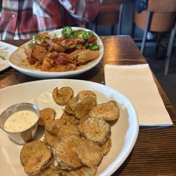 kitchen747 - Fried pickles, poke nachos - Pizza Near Me - Roseville, California