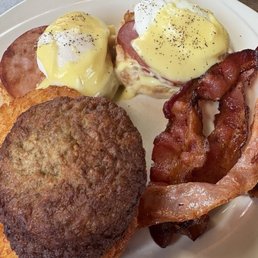 Eggs Benedict