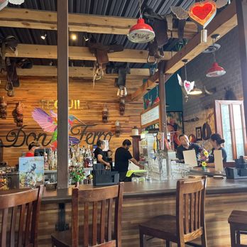 Las Brasas - Restaurant interior - Mexican Near Me - Dallas, Texas
